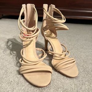 Vince Camuto Nude Heels Size 6